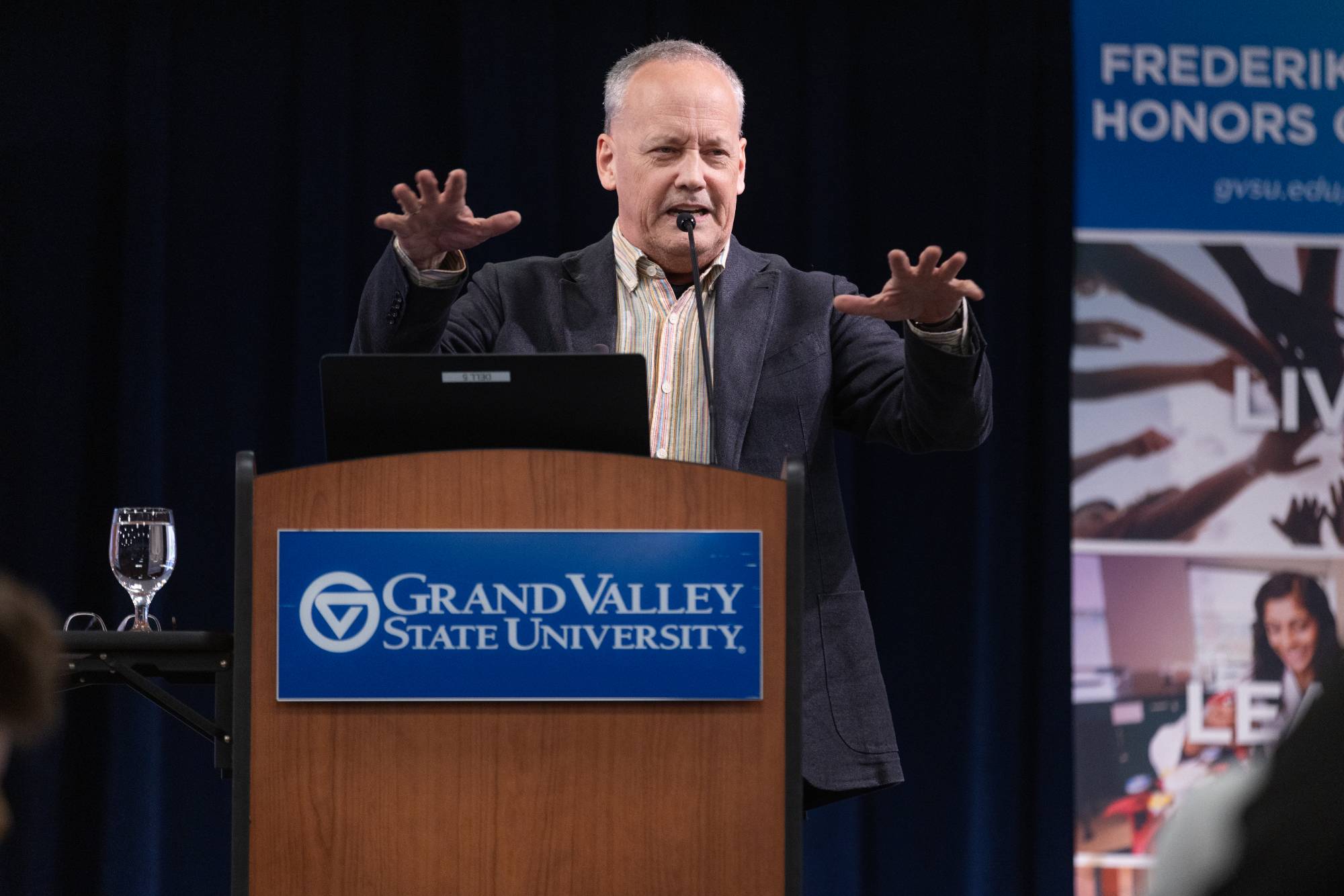 Dee Bradley Baker Photo